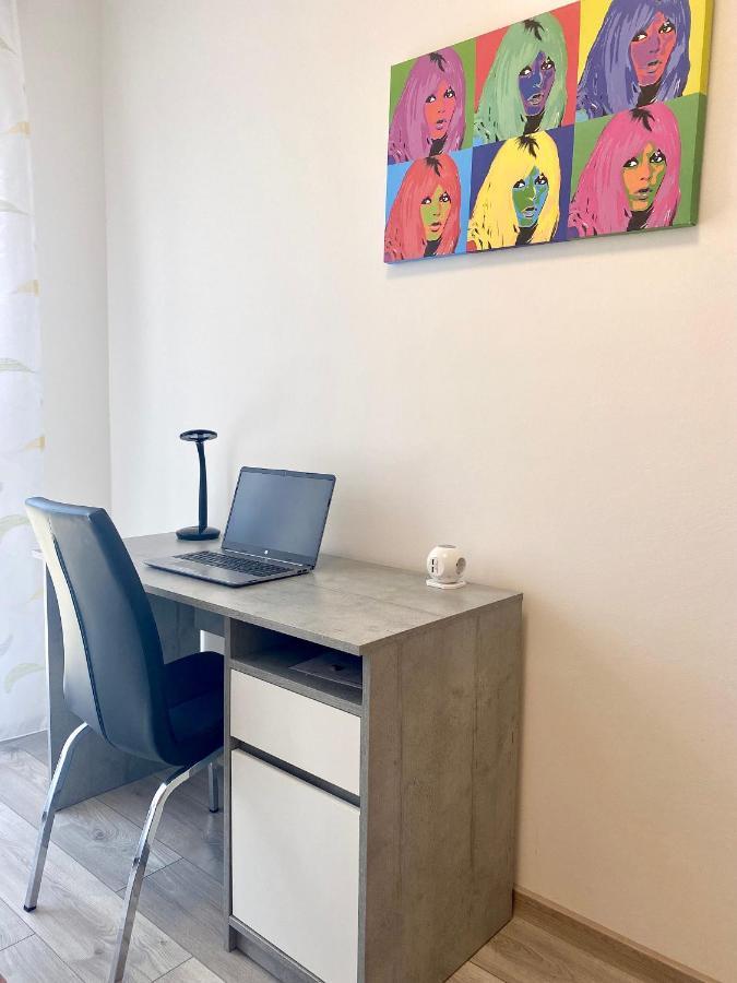 Ema Apartment Pula Eksteriør billede
