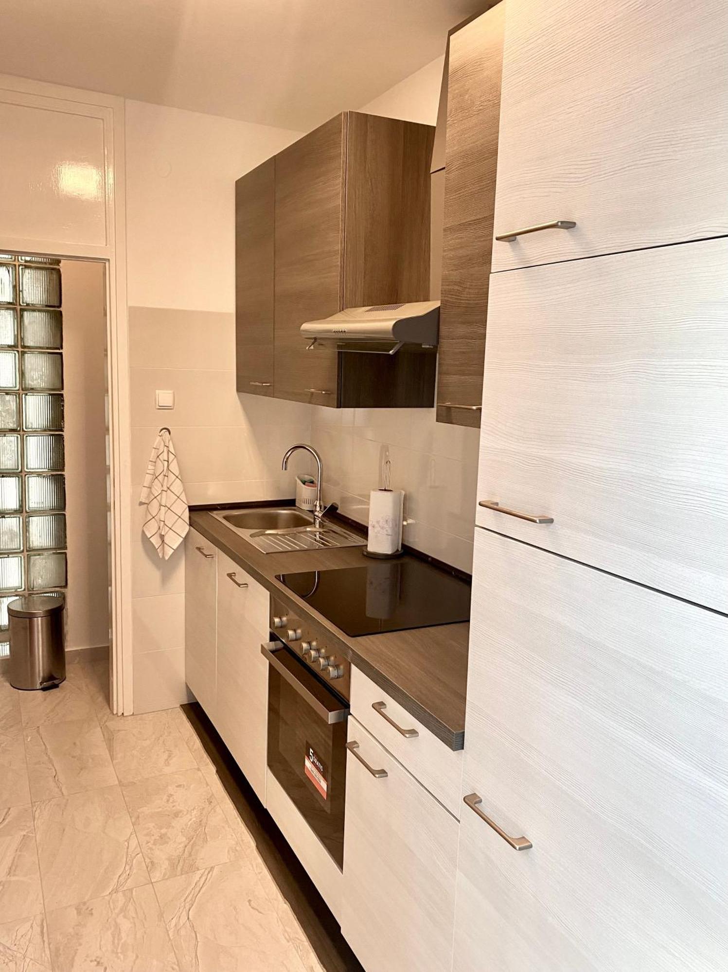 Ema Apartment Pula Eksteriør billede
